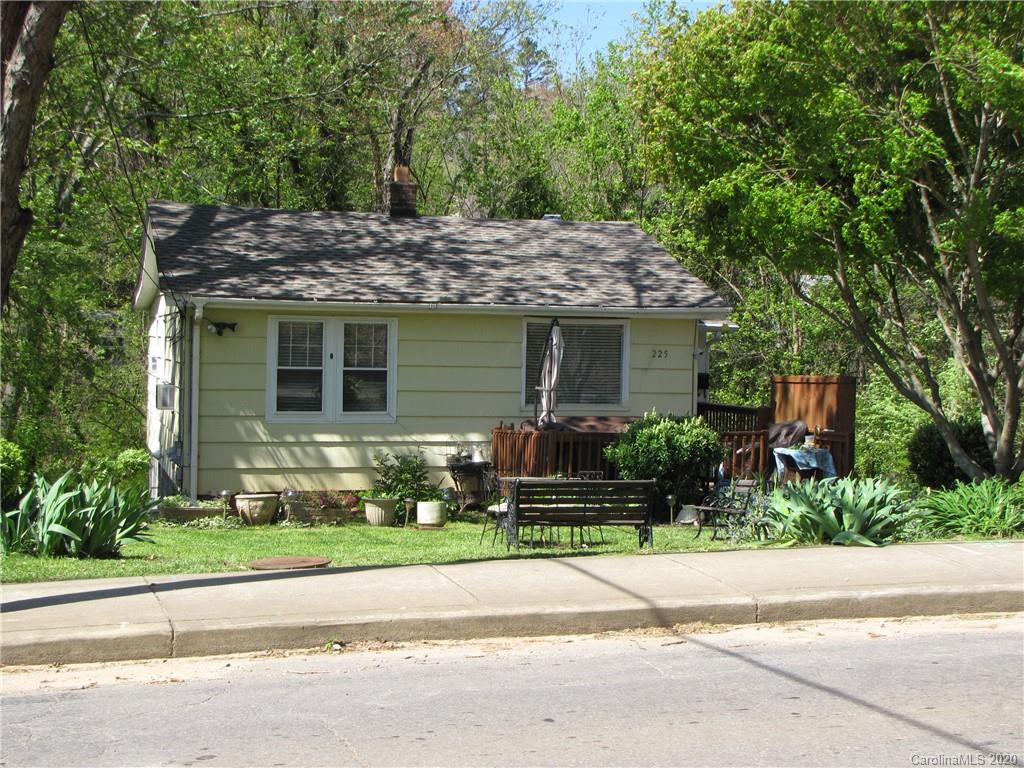 Property image 1 at 225 State Street, Asheville, NC 28806
