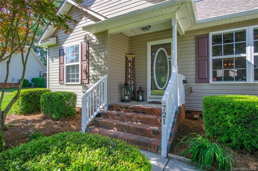 721 Painted Lady Court