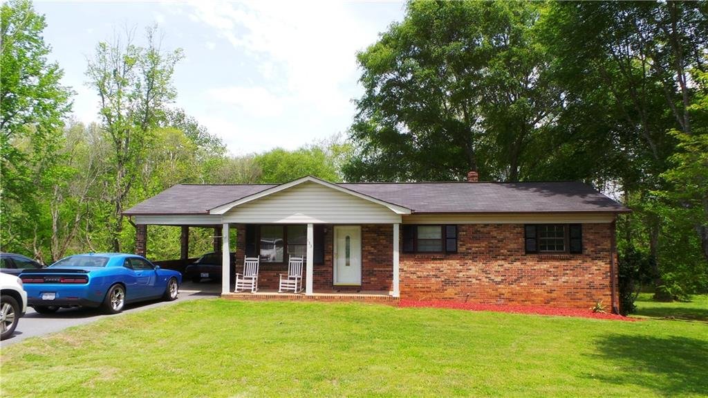 Property image 1 at 133 Shannonbrook Drive, Newton, NC 28658