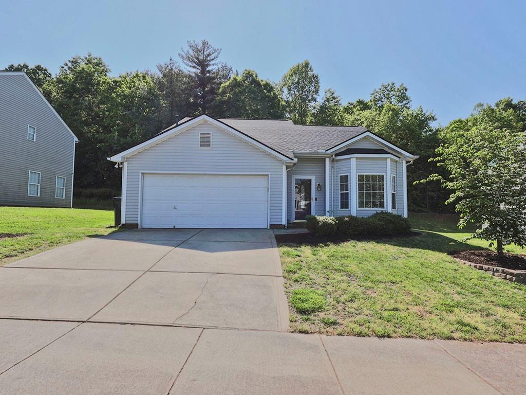 Property image 1 at 1942 8th Street, Hickory, NC 28602