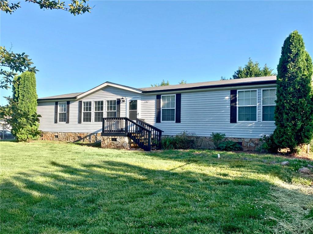 Property image 1 at 1105 Smyre Farm Road, Newton, NC 28658