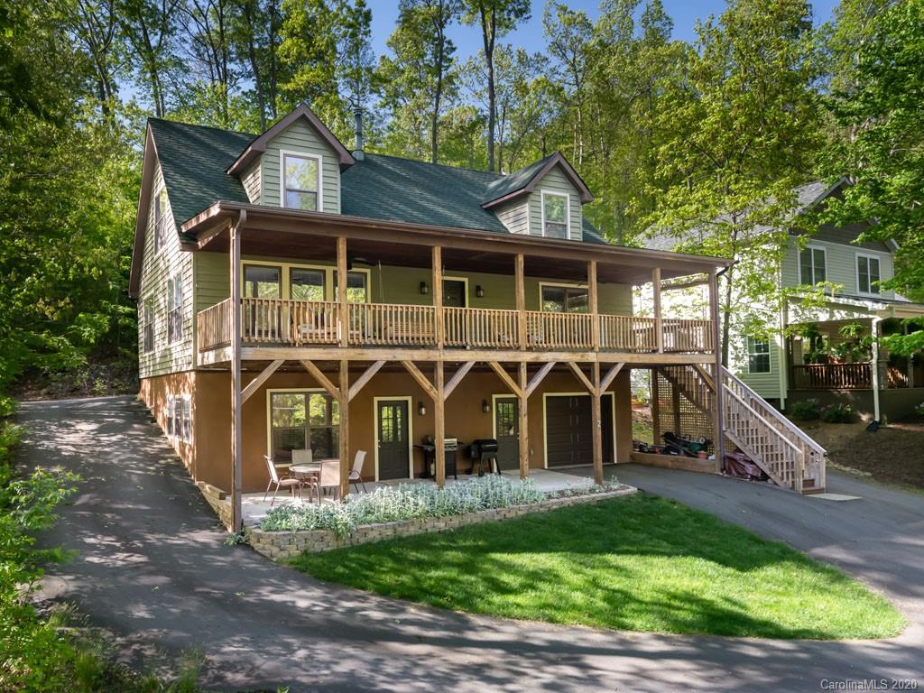 Property image 1 at 2 Coneflower Court, Black Mountain, NC 28711