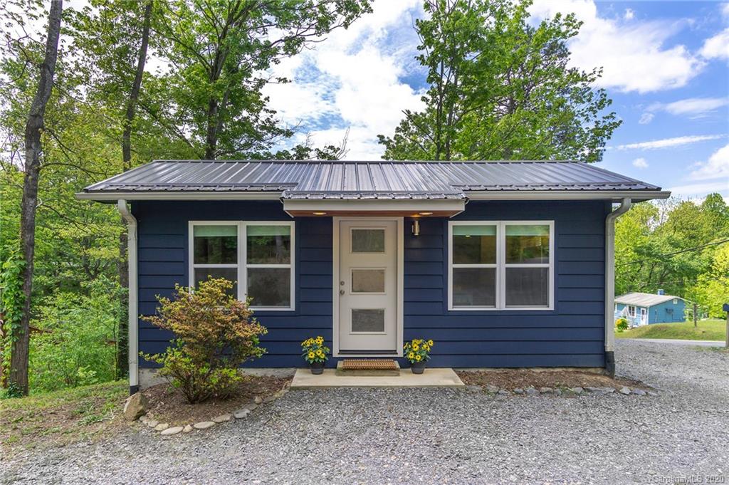 Property image 1 at 830 Laurel Avenue, Black Mountain, NC 28711