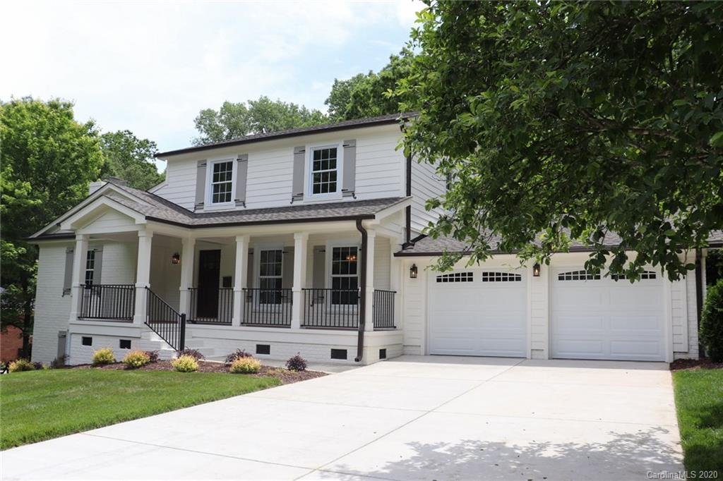 Property image 1 at 1111 Greentree Drive, Charlotte, NC 28211