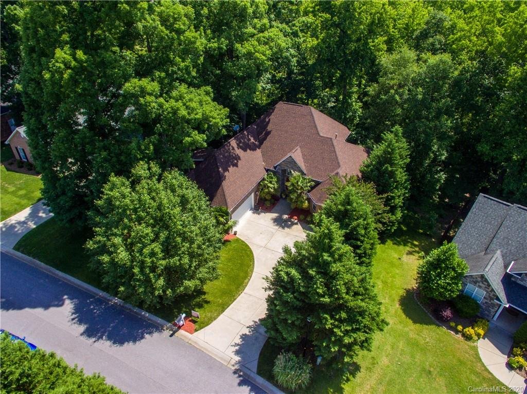 1350 Crown Ridge Drive