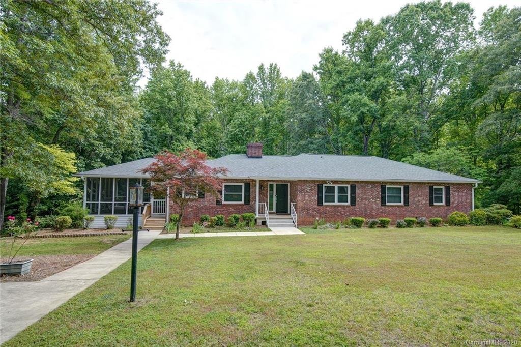 14800 Cumberland Drive