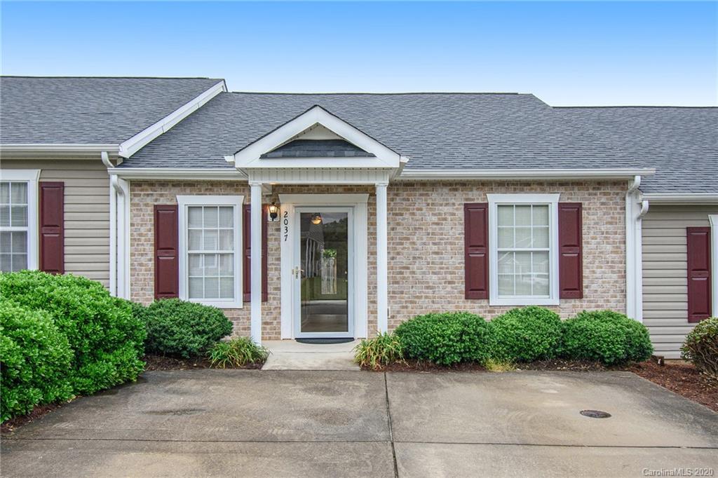 Property image 1 at 2037 Pin Oak Place, Cramerton, NC 28032