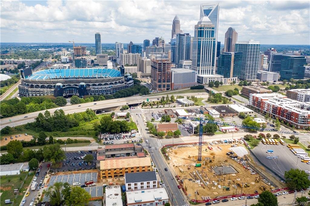 Property image 1 at 1239 S Minter Place, Charlotte, NC 28203