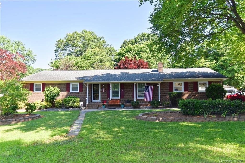 Property image 1 at 210 Crestview Drive, Lincolnton, NC 28092