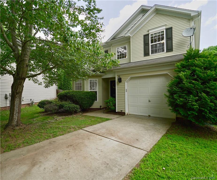 Property image 1 at 3851 Brookchase Lane, Charlotte, NC 28205
