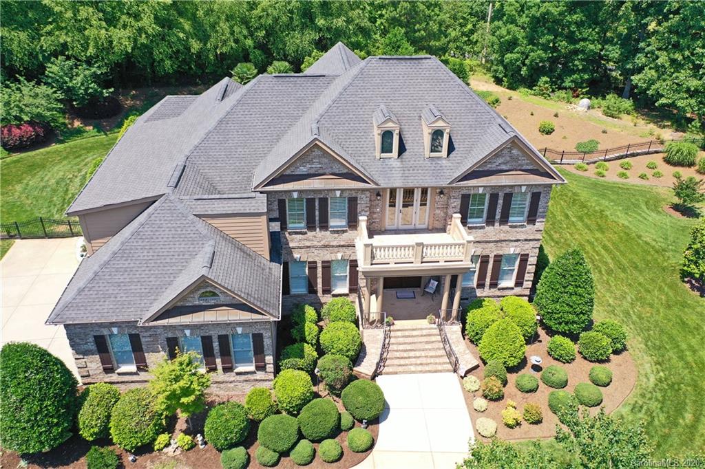 Property image 1 at 4004 Quintessa Court, Matthews, NC 28104