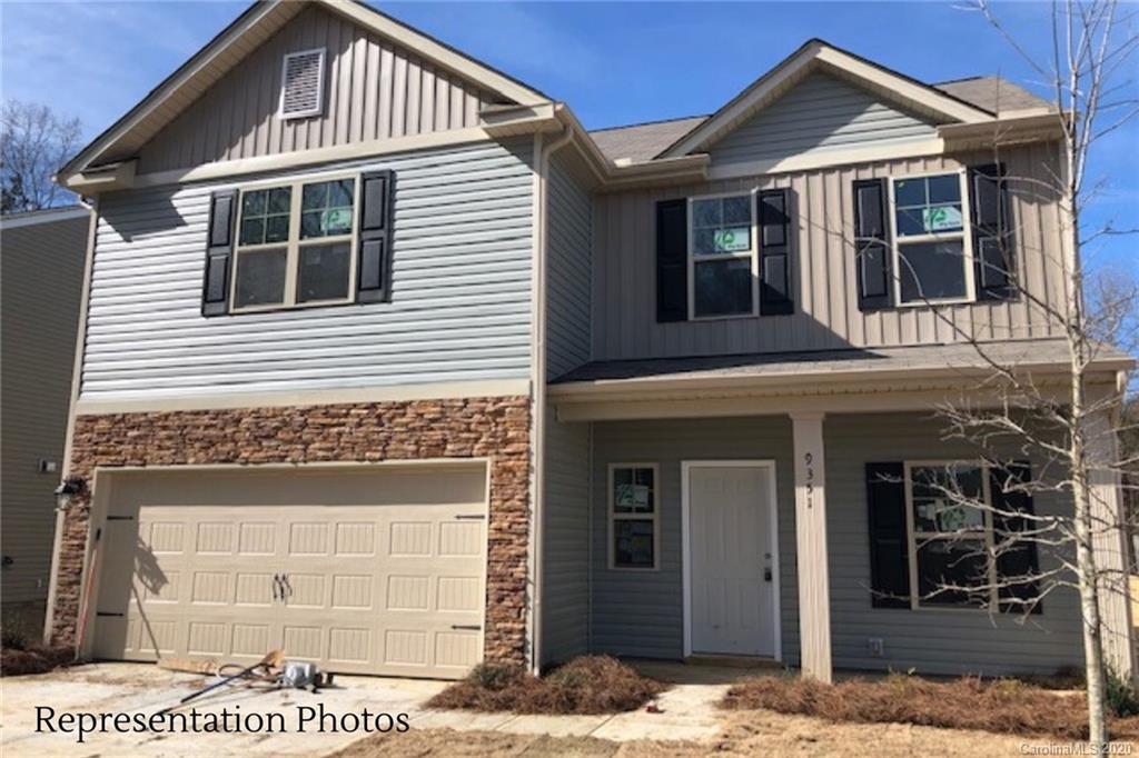 Property image 1 at 5128 Lakeview Road, Charlotte, NC 28216