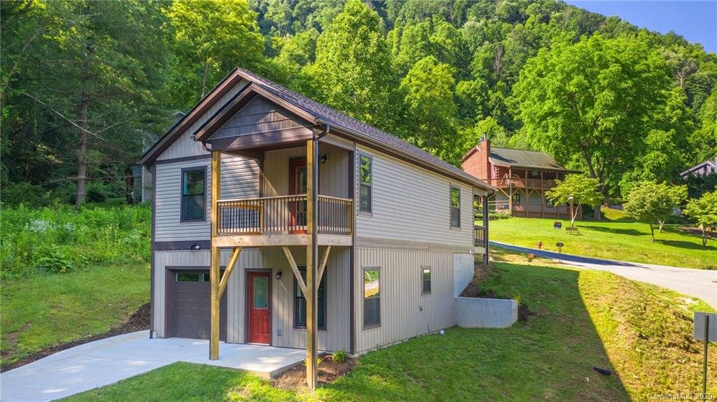 Property image 1 at 11 Destination Drive, Waynesville, NC 28786