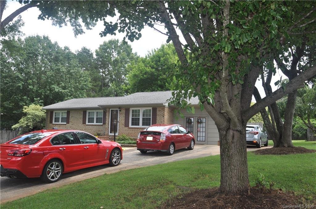 Property image 1 at 409 Donna Avenue, Gastonia, NC 28052