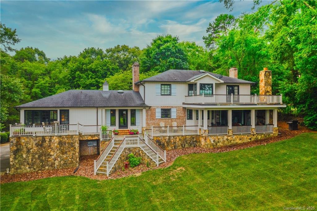 Property image 1 at 5305 Parview Drive, Charlotte, NC 28226