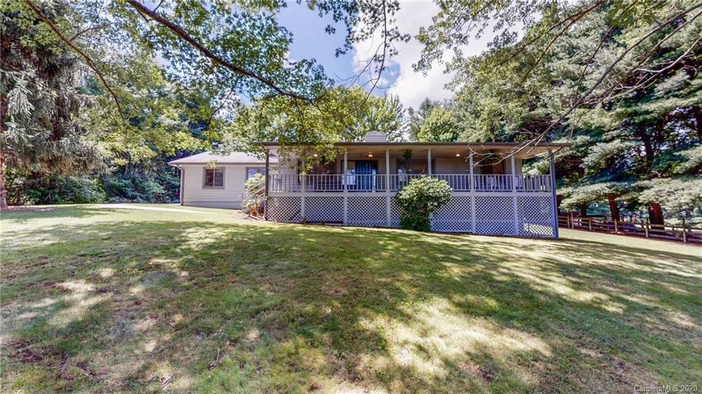 36 Meadowbrook Drive