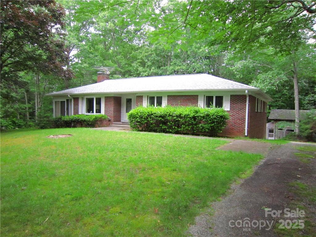 Property image 1 at 155 Jeter Mountain Terrace, Hendersonville, NC 28739