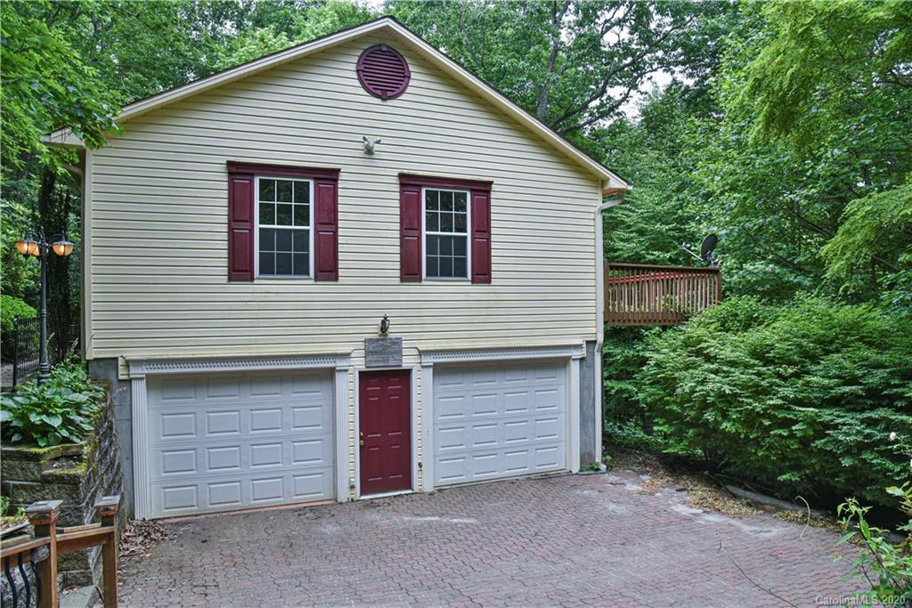 Property image 1 at 115 Wildflower Cove Drive, Swannanoa, NC 28778