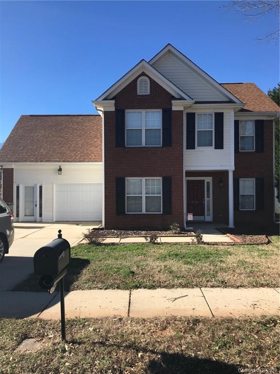 Property image 1 at 4731 Fox Thorne Drive, Charlotte, NC 28216