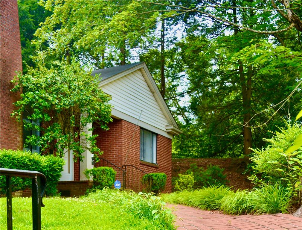 Property image 1 at 632 4th Street Drive, Hickory, NC 28601