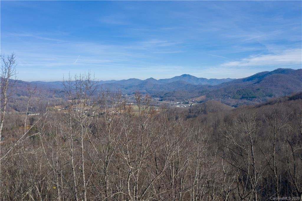 Property image 1 at 410 Kitty Lane, Waynesville, NC 28785