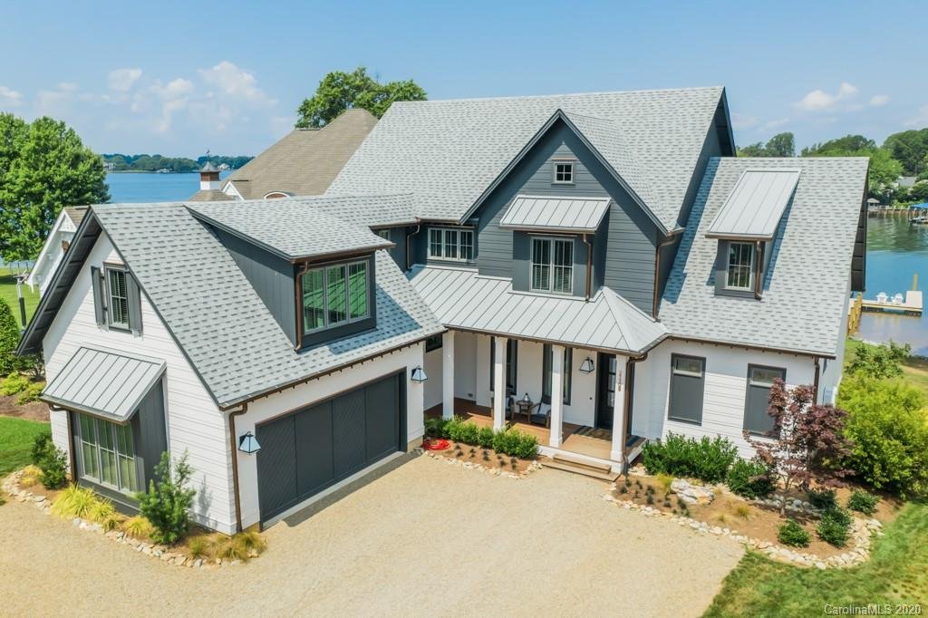 21109 Lakeview Circle