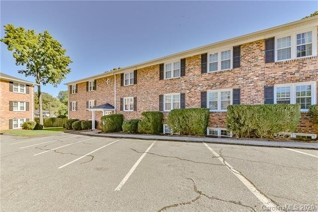 Property image 1 at 910 Mcalway Road, Charlotte, NC 28211