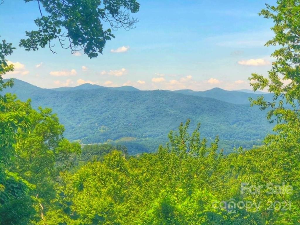 Property image 1 at 11 Jefferson Lane, Waynesville, NC 28786