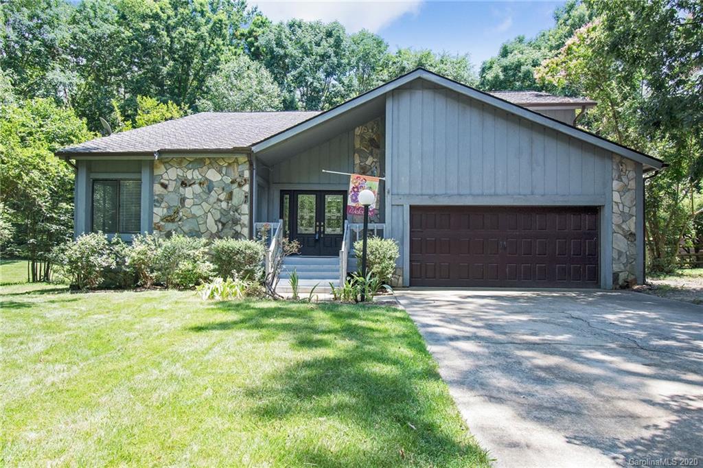 Property image 1 at 8742 Lorraine Drive, Charlotte, NC 28270