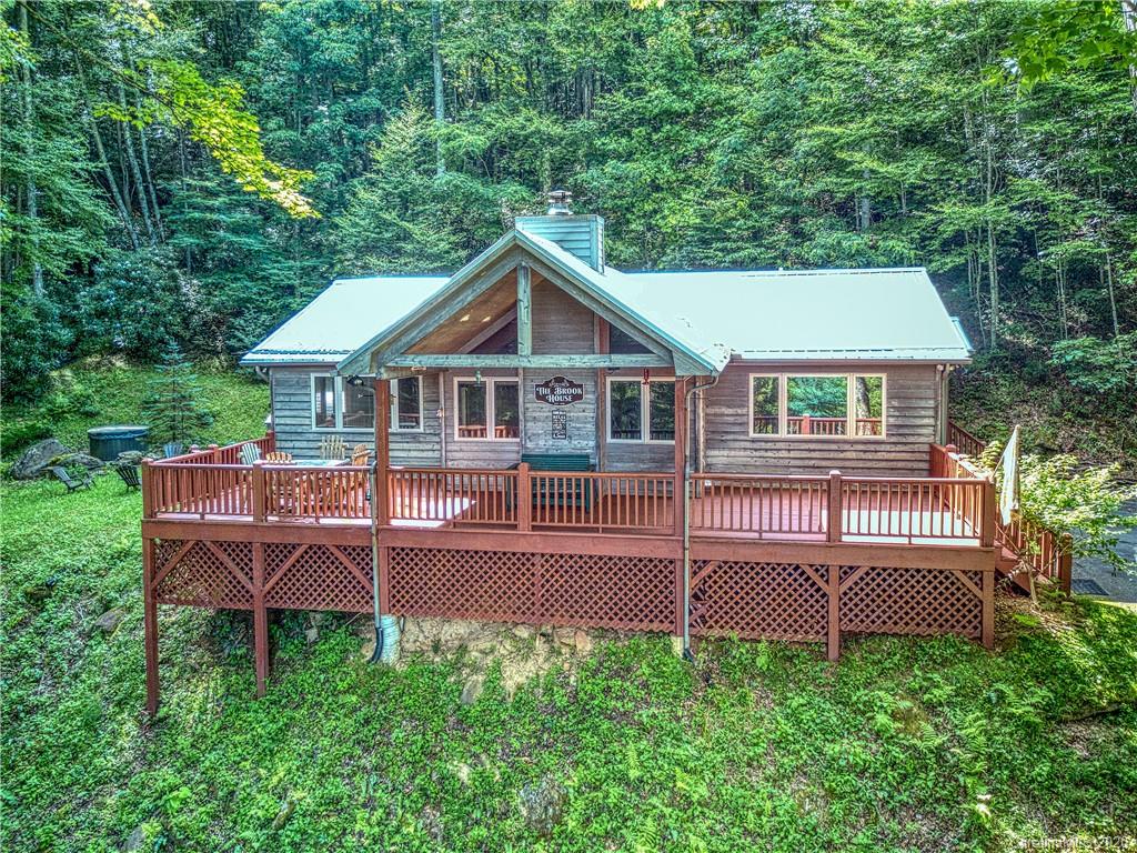 Property image 1 at 95 Sound Vista Lane, Maggie Valley, NC 28751