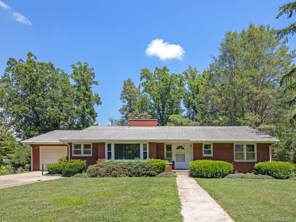 Property image 1 at 10 Forestdale Drive, Asheville, NC 28803