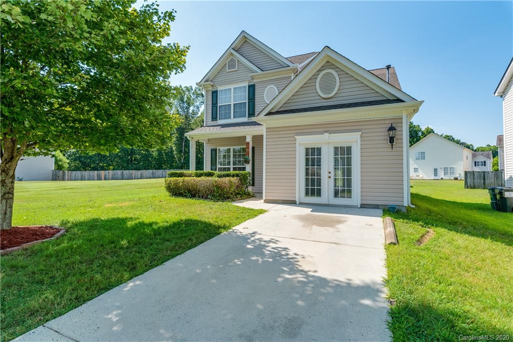 Property image 1 at 1524 Braveheart Lane, Charlotte, NC 28216