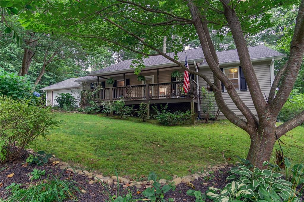 Property image 1 at 102 Lone Eagle Lane, Hendersonville, NC 28739