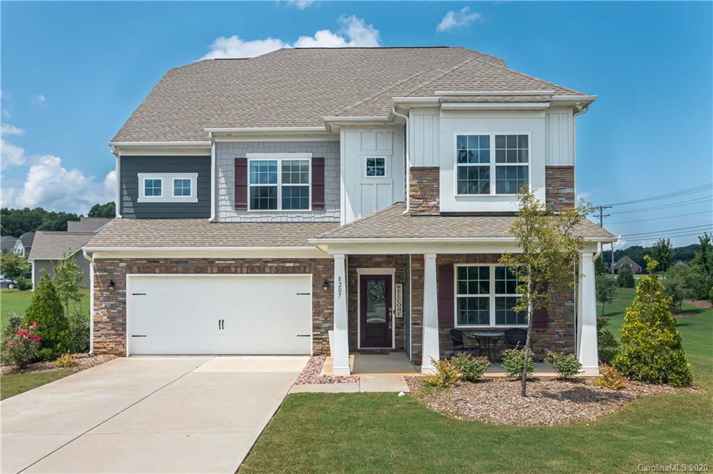 Property image 1 at 8207 Shady Vale Lane, Huntersville, NC 28078