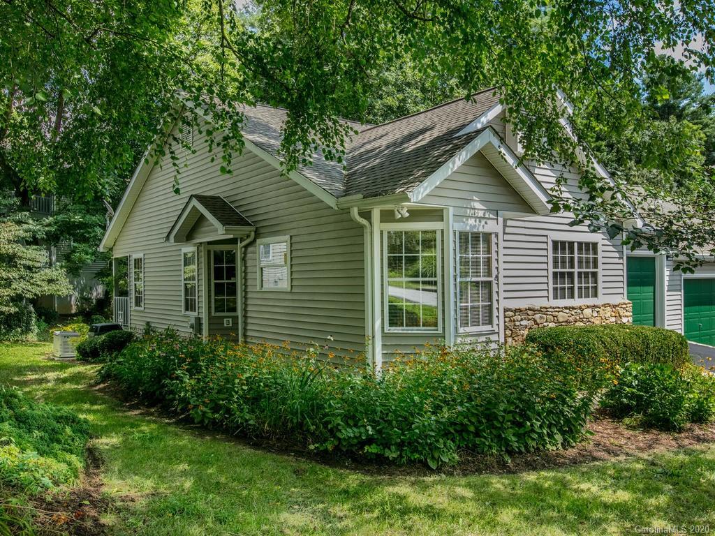 Property image 1 at 174 Laurel Park Place, Hendersonville, NC 28791