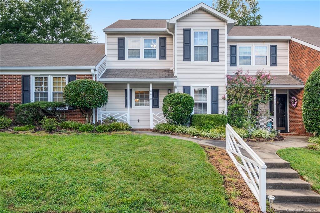 Property image 1 at 10820 Winterbourne Court, Charlotte, NC 28277