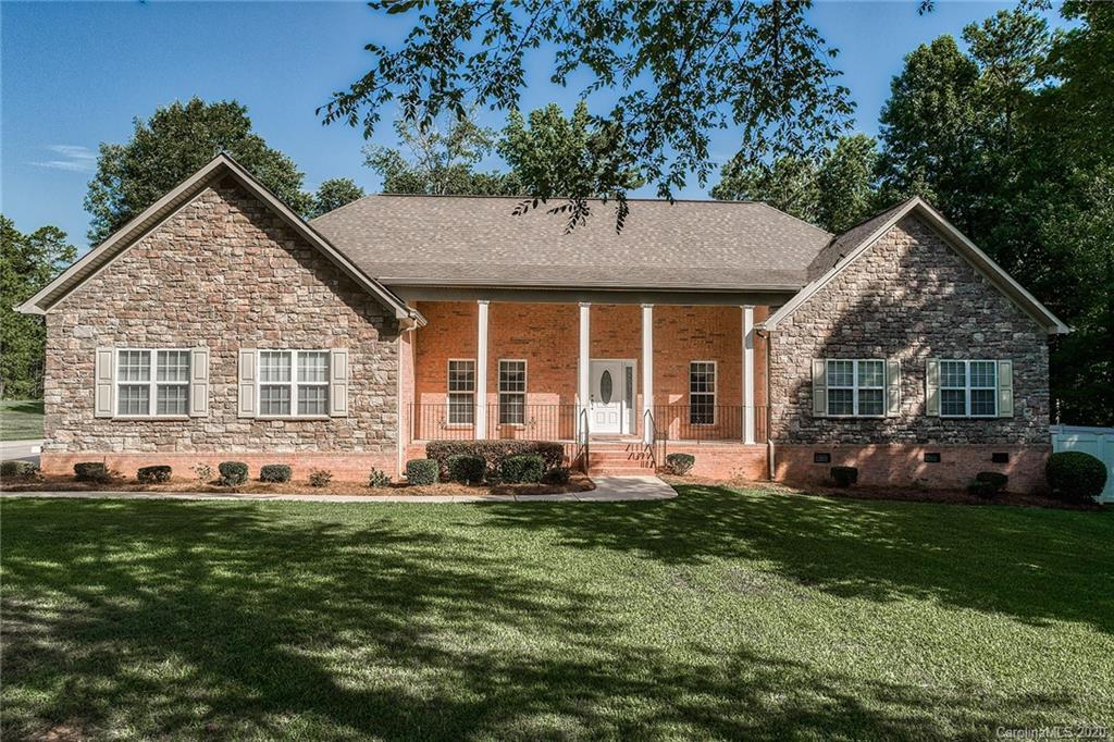 Property image 1 at 7010 Nesbit Road, Waxhaw, NC 28173