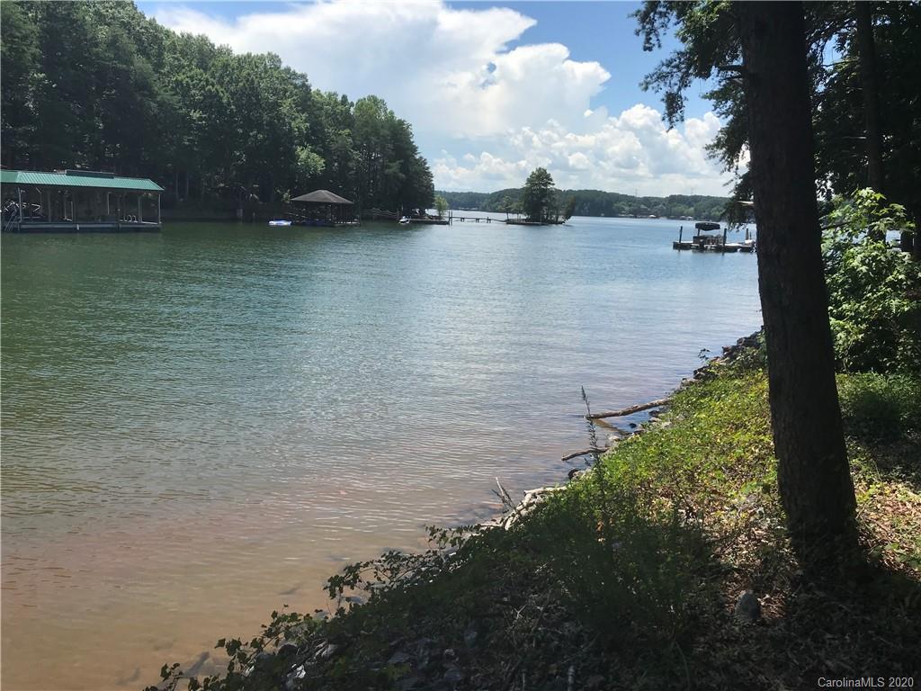 Property image 1 at 111 Nautilus Court, Troutman, NC 28166