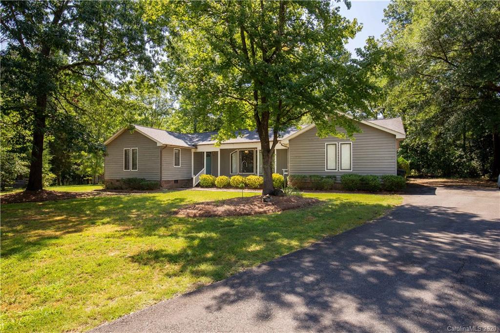 1293 Berryhill Court