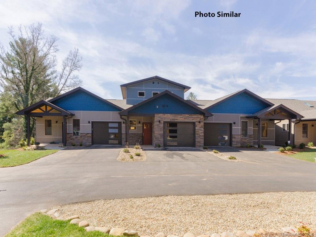 Property image 1 at 407 Harold Place, Asheville, NC 28804