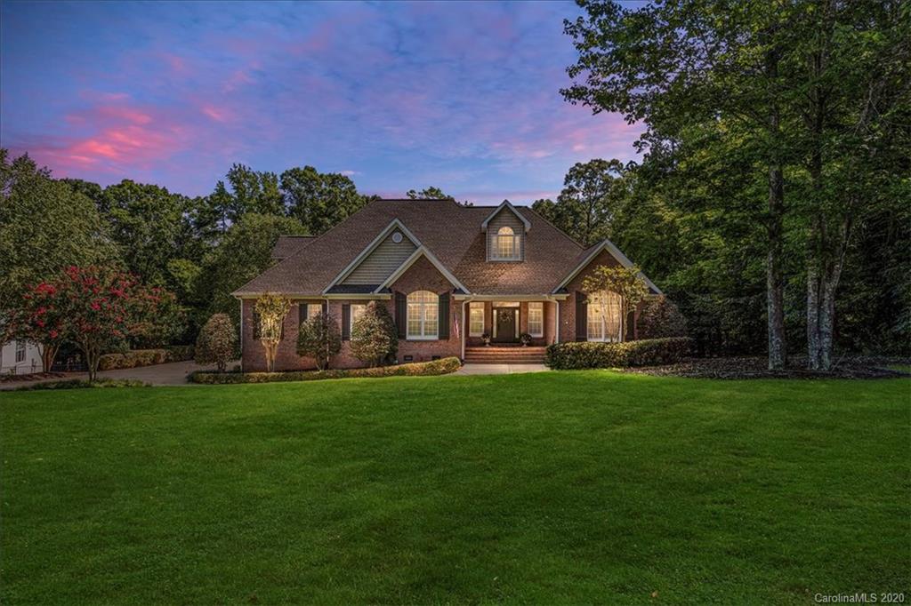 Property image 1 at 305 Caledonia Way, Waxhaw, NC 28173