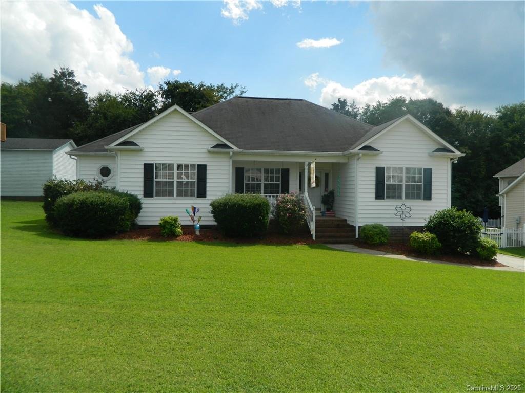 Property image 1 at 3679 Farm Lake Drive, Concord, NC 28027