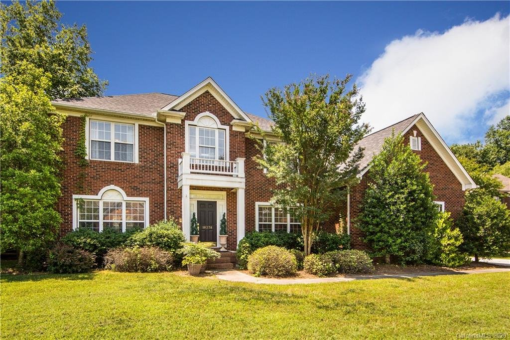 Property image 1 at 10378 Sutherby Drive, Charlotte, NC 28277