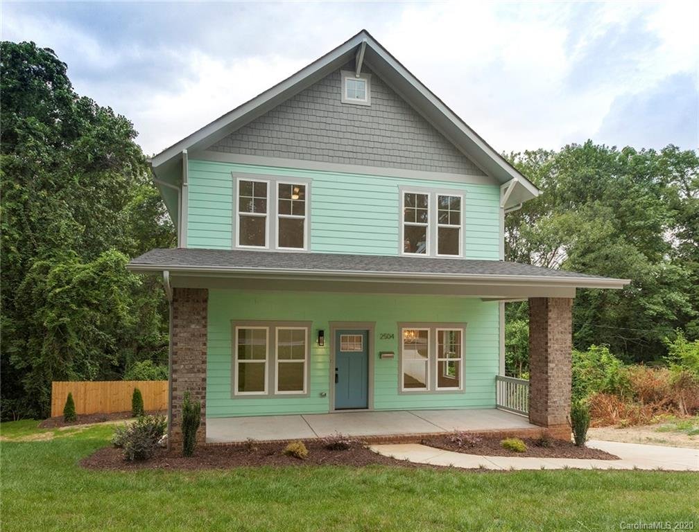 2504 Columbus Circle