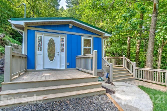 Property image 1 at 205 Marcellina Drive, Fairview, NC 28730