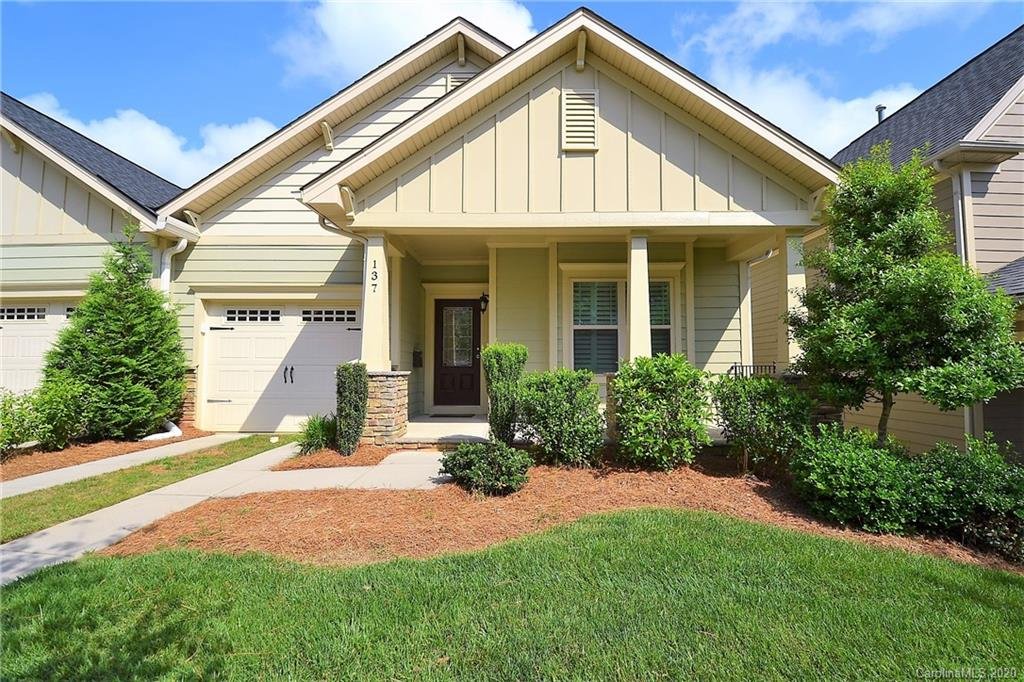 Property image 1 at 137 Aztec Circle, Mooresville, NC 28117