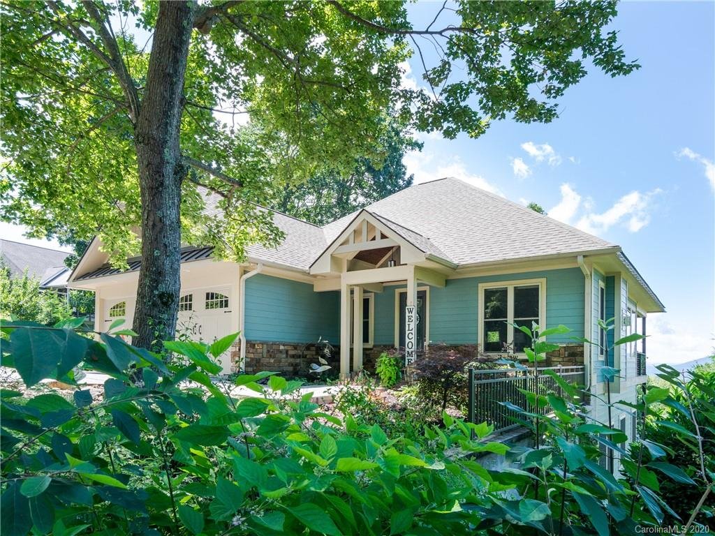 Property image 1 at 651 Somersby Parkway, Hendersonville, NC 28739