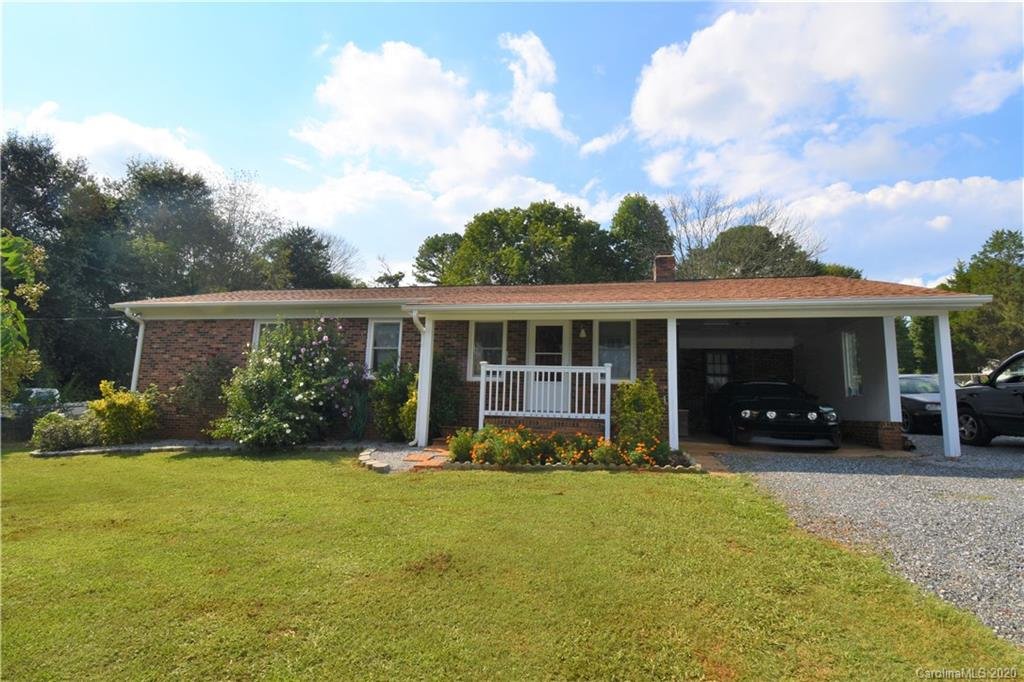 Property image 1 at 1070 Bexley Lane, Lincolnton, NC 28092