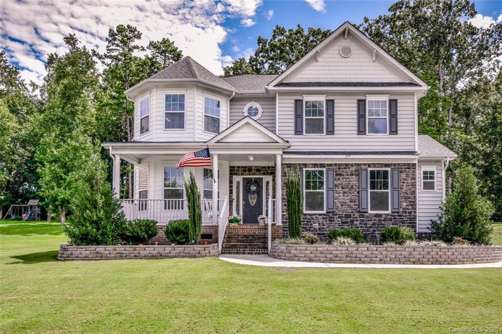 Property image 1 at 139 Autumn Grove Lane, Mooresville, NC 28115