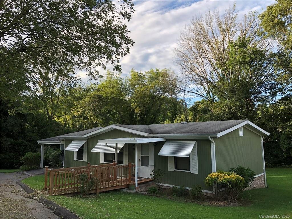 Property image 1 at 226 Cranbrook Circle, Hendersonville, NC 28792